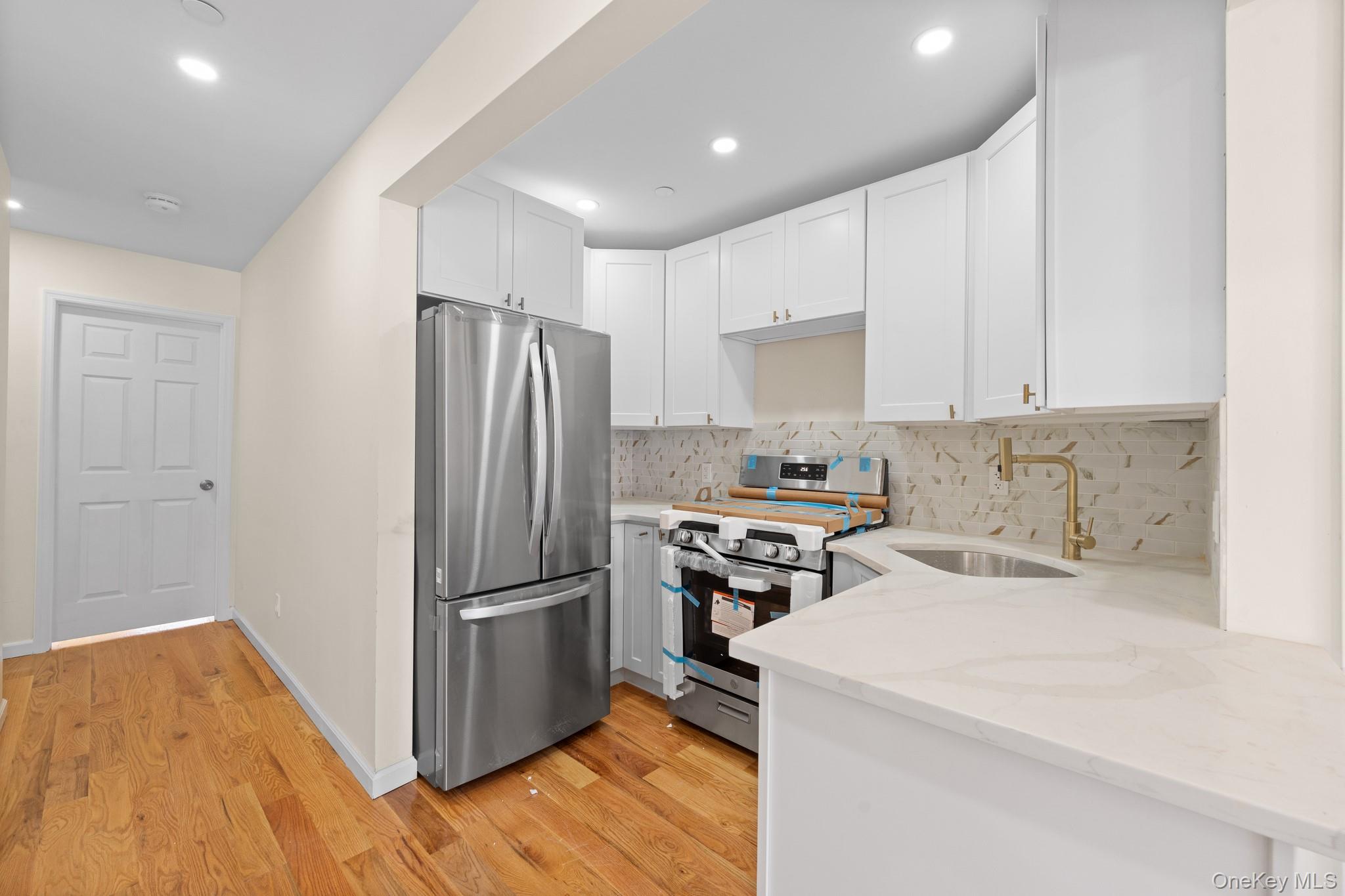 115-72A Newburg St – For Sale photo 2