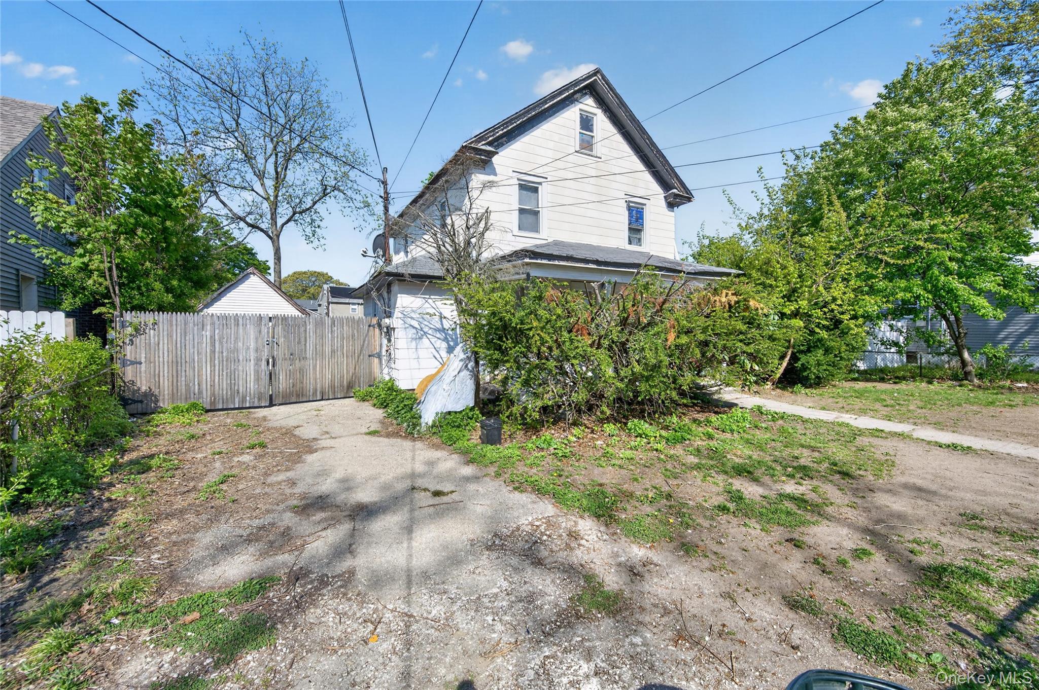 95 Rose Avenue – For Sale photo 3