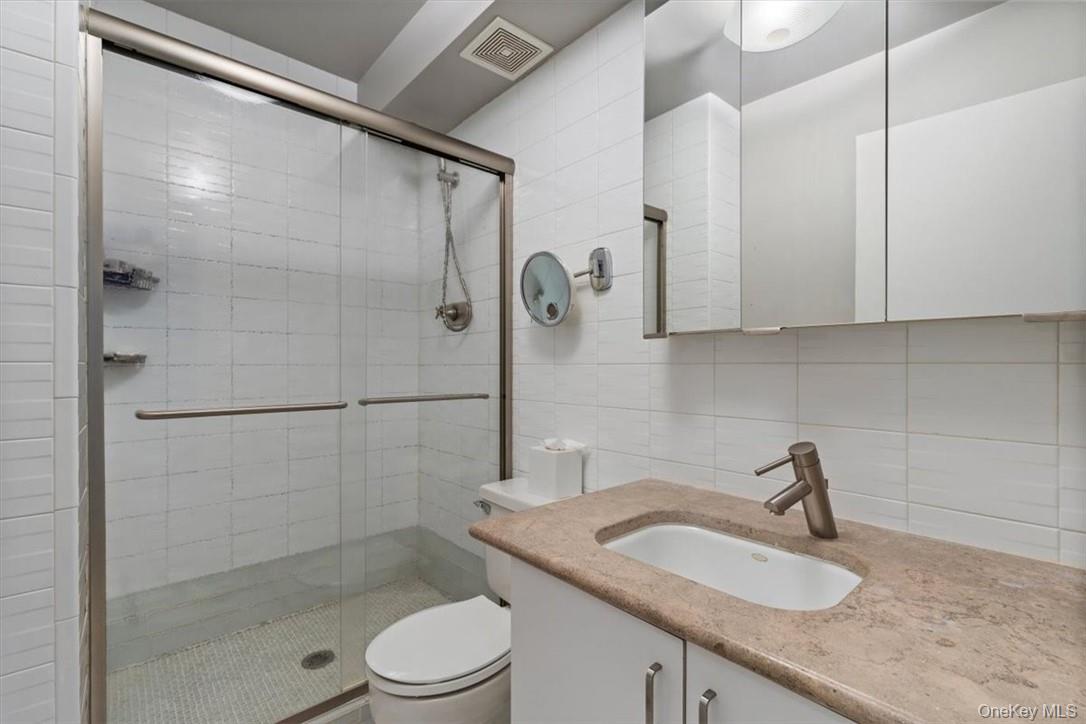 2 Fountain Lane, Unit 3W photo 17