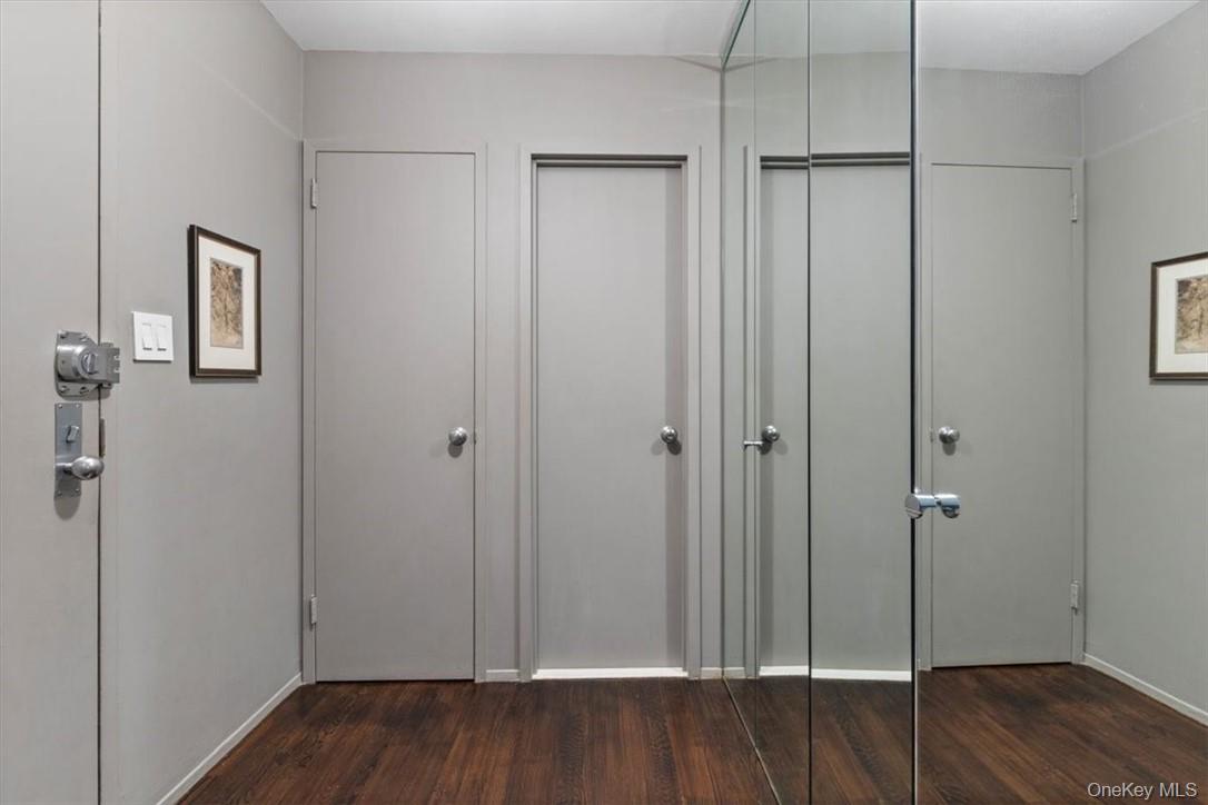 2 Fountain Lane, Unit 3W photo 5