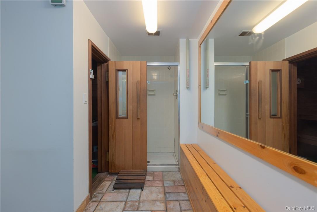2 Fountain Lane, Unit 3W photo 29