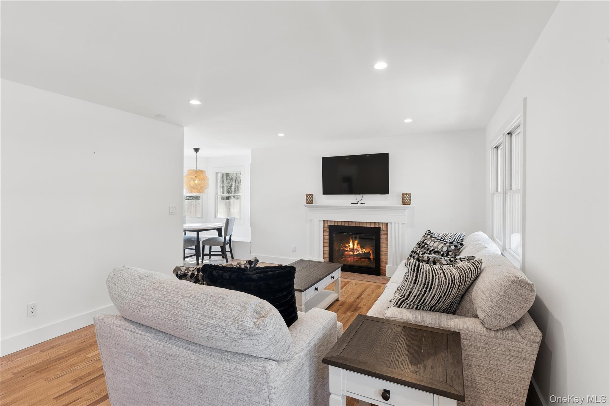 502 Springs Fireplace Road – For Rent photo 4