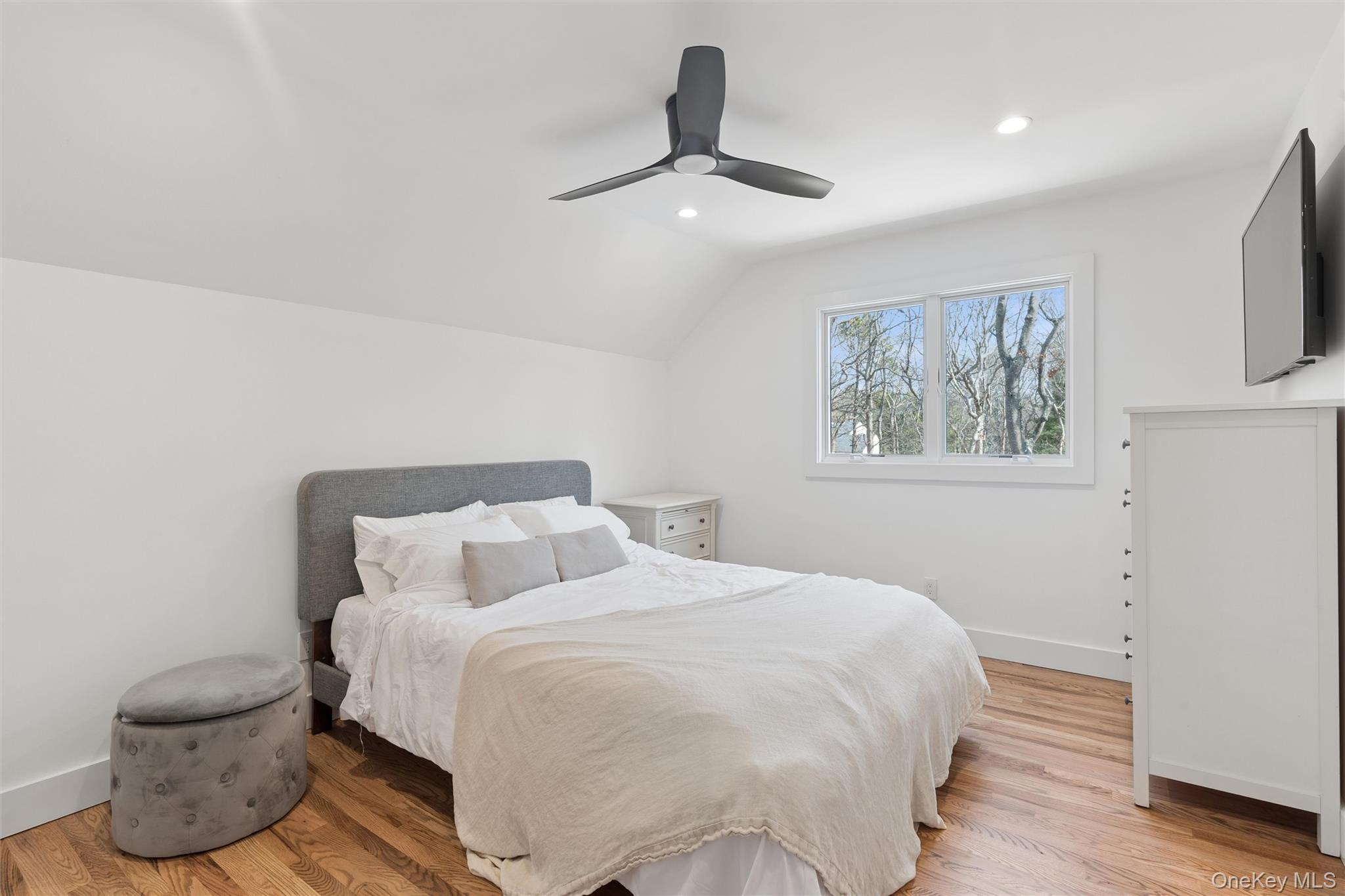 502 Springs Fireplace Road – For Rent photo 13
