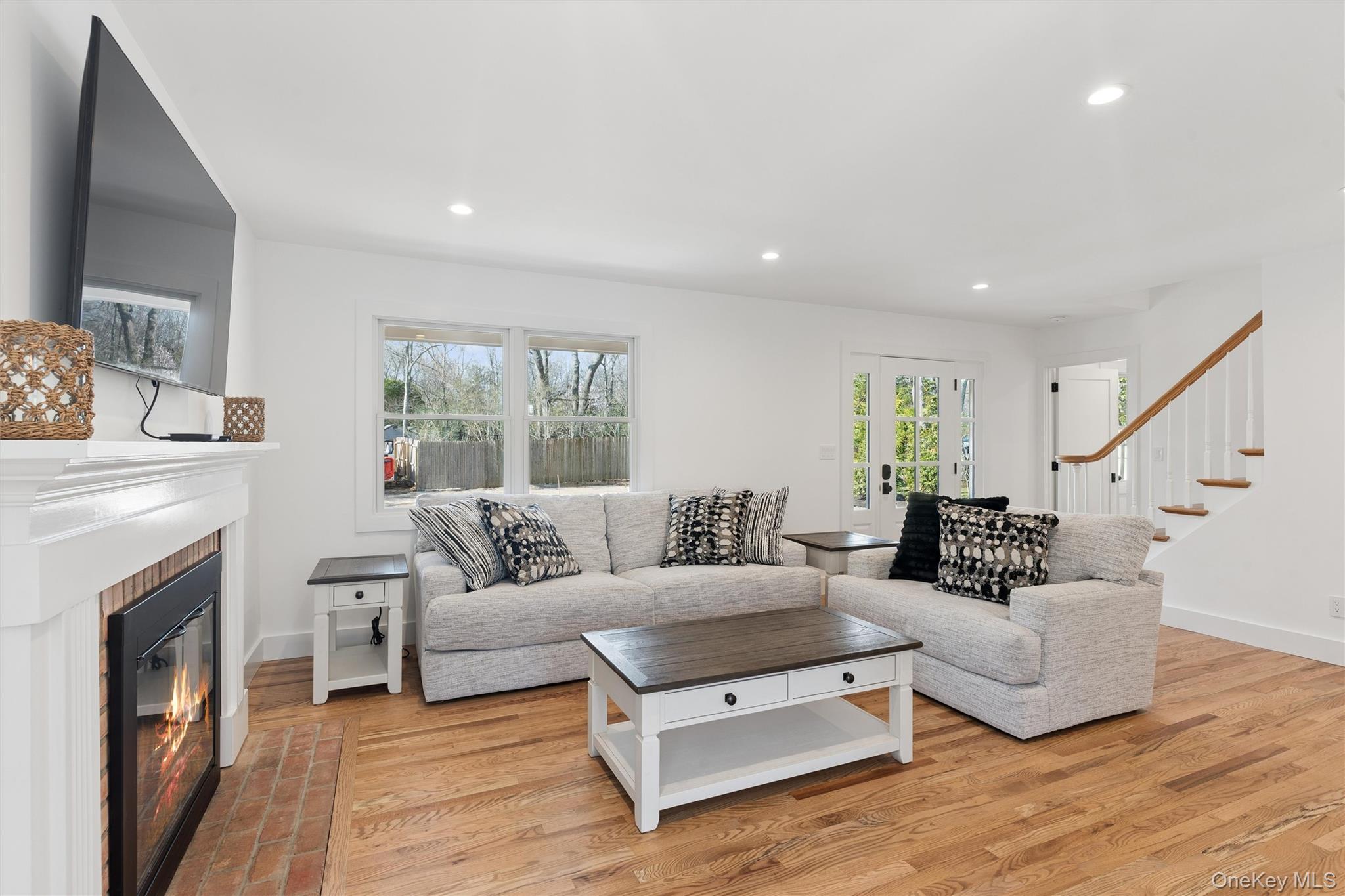 502 Springs Fireplace Road – For Rent photo 3