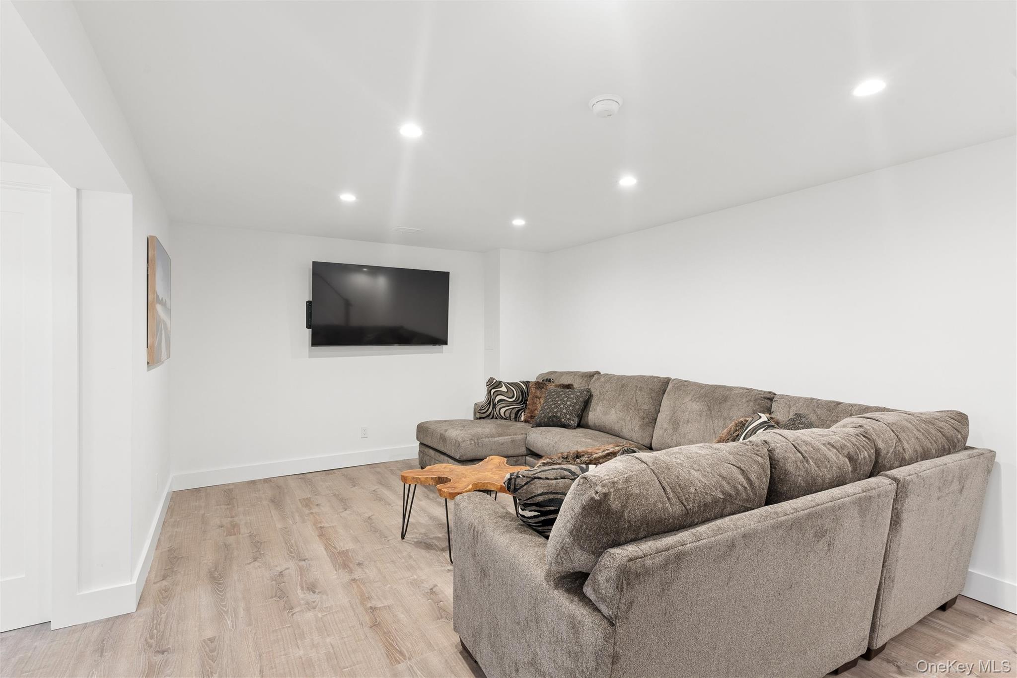 502 Springs Fireplace Road – For Rent photo 20