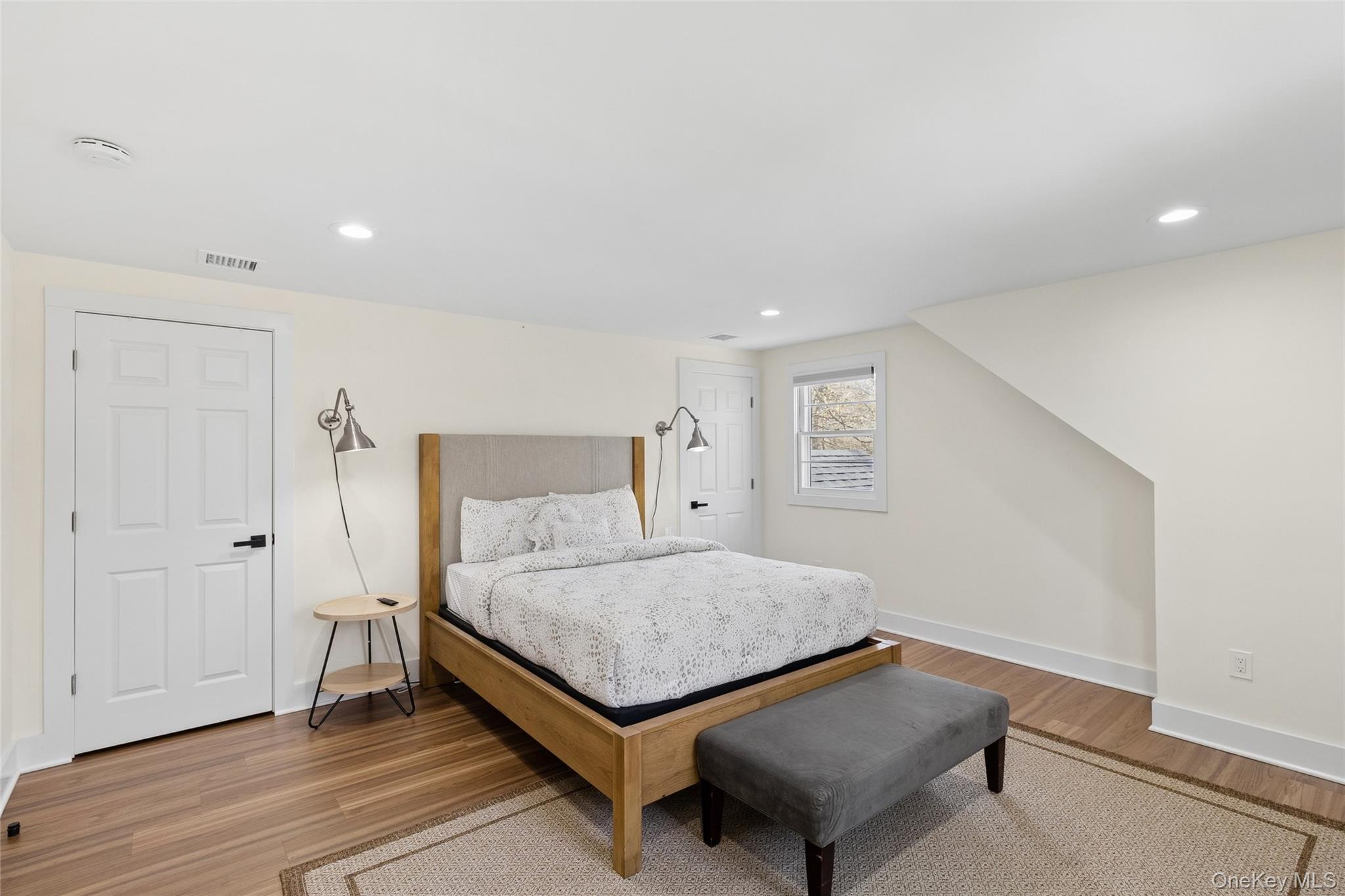 135 Pembroke Drive – For Rent photo 31