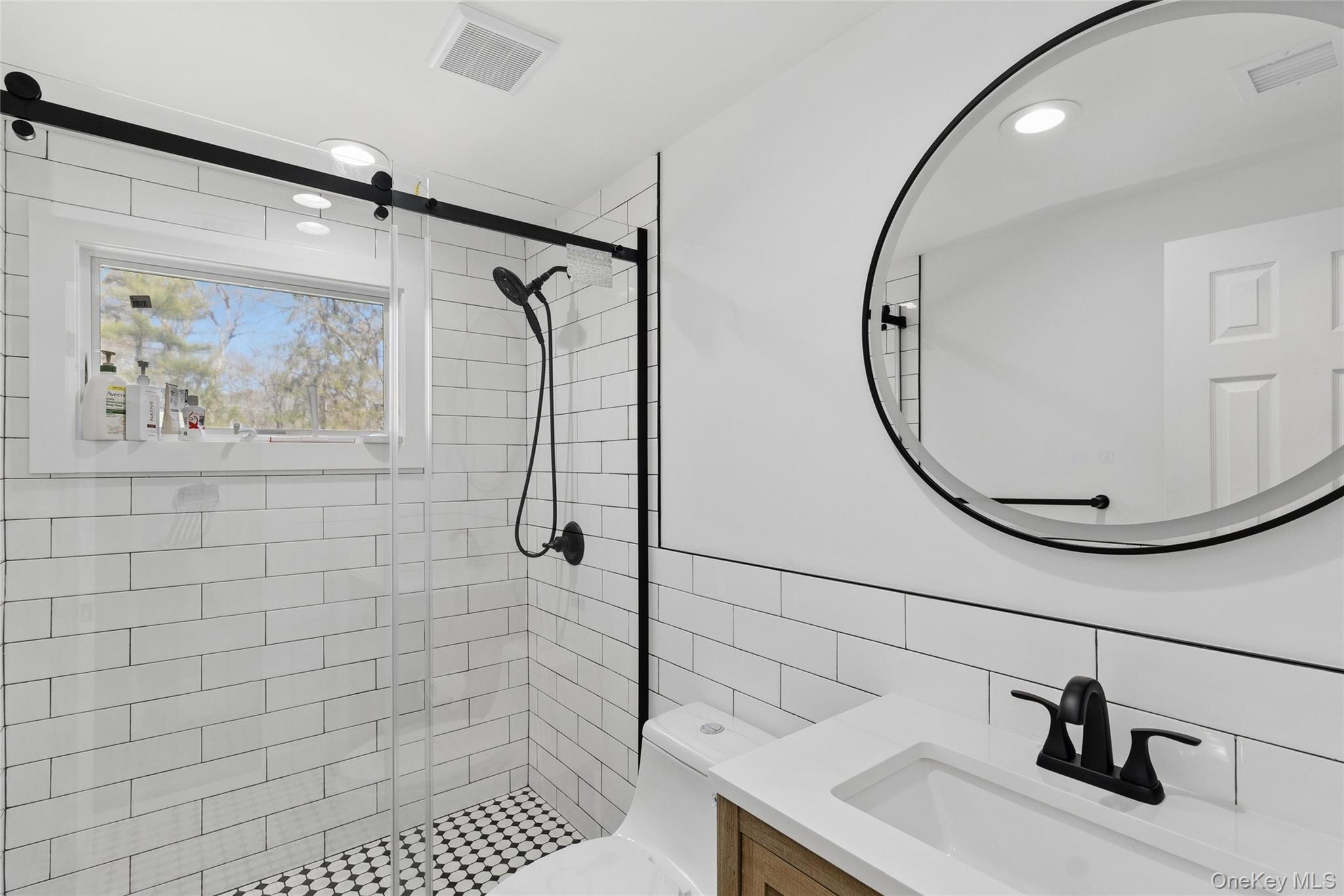 135 Pembroke Drive – For Rent photo 35