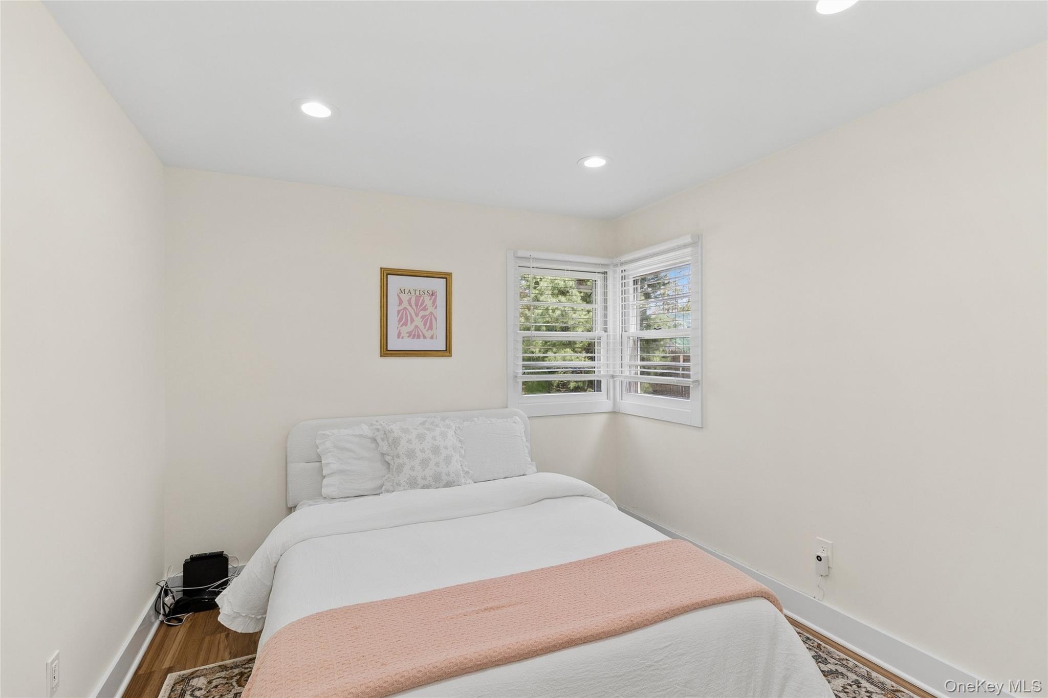 135 Pembroke Drive – For Rent photo 27
