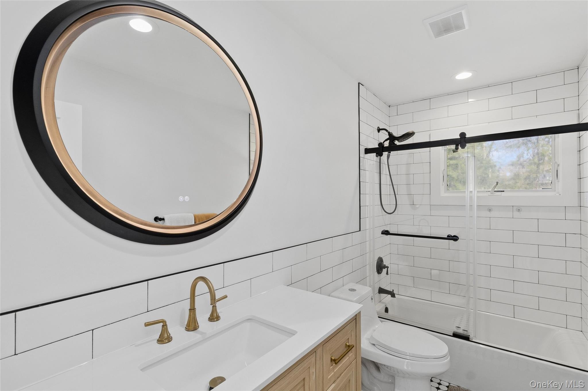 135 Pembroke Drive – For Rent photo 34
