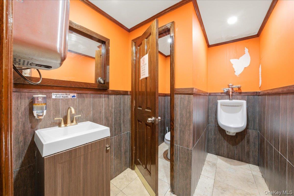 1435 2nd Avenue – For Sale photo 12