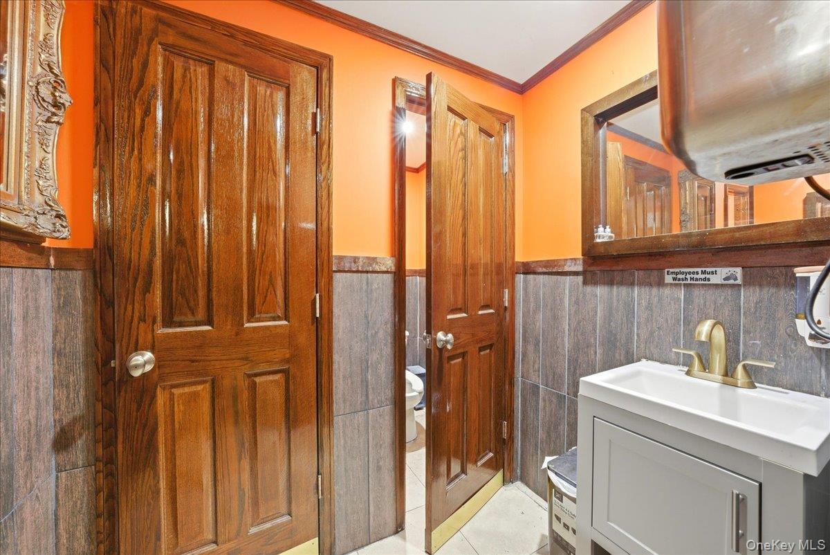 1435 2nd Avenue – For Sale photo 13