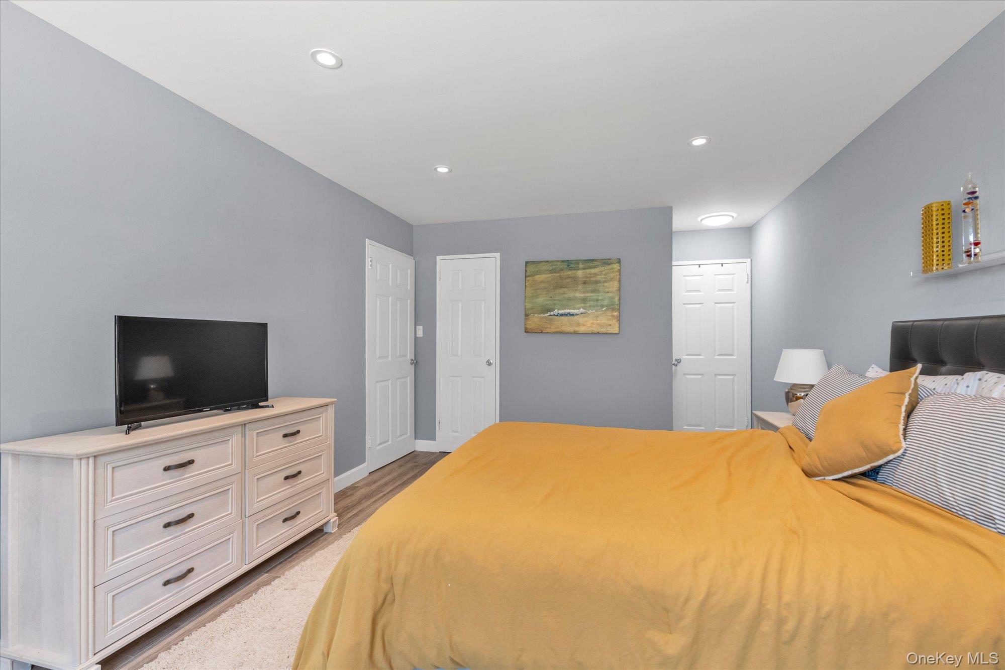 360 Shore Road, Unit 2C photo 10
