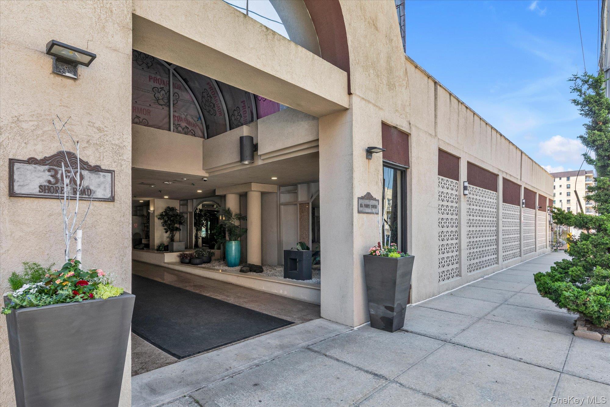 360 Shore Road, Unit 2C photo 22