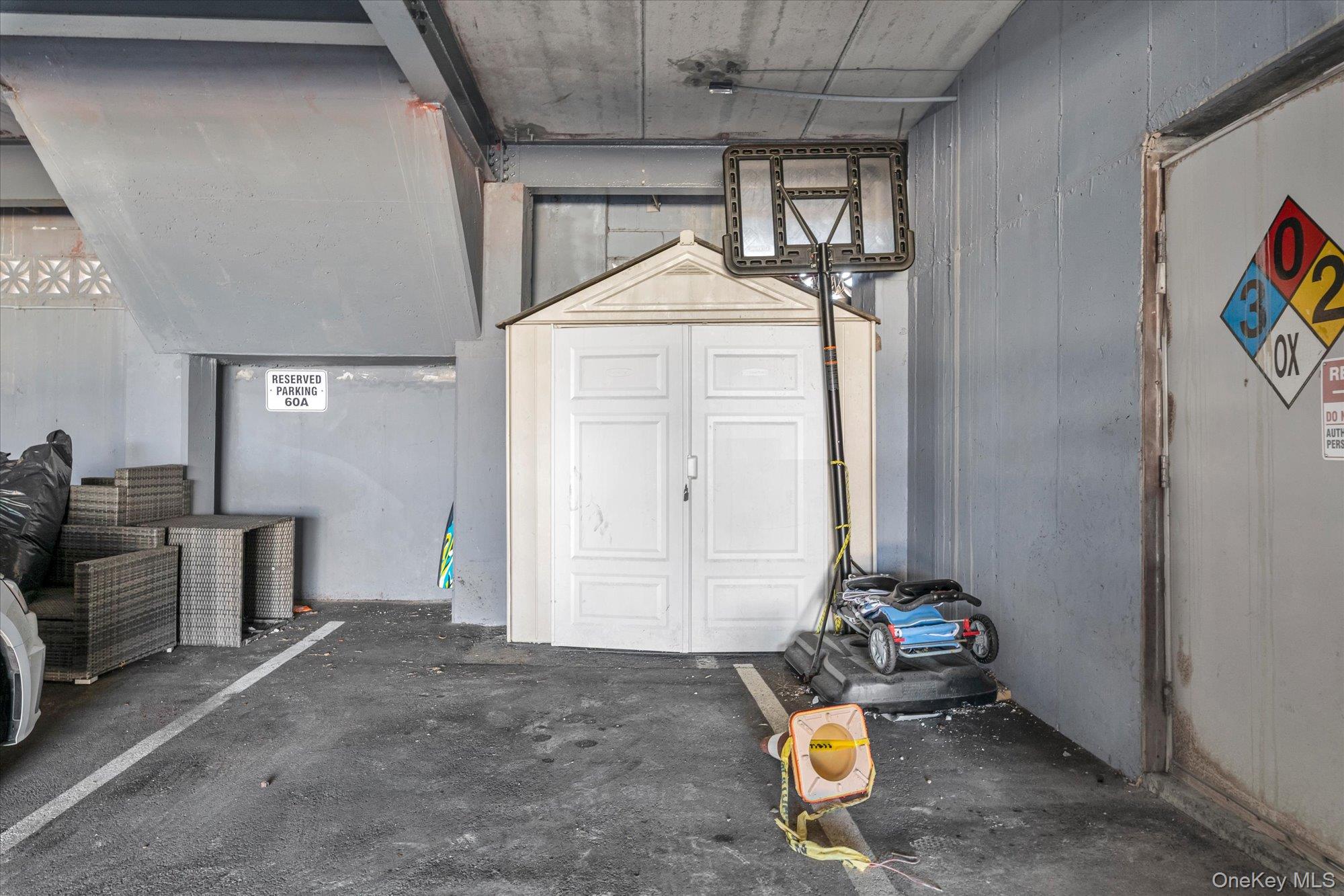 360 Shore Road, Unit 2C photo 14