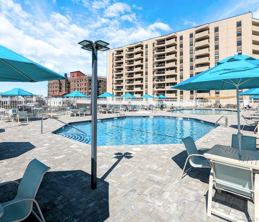 360 Shore Road, Unit 2C