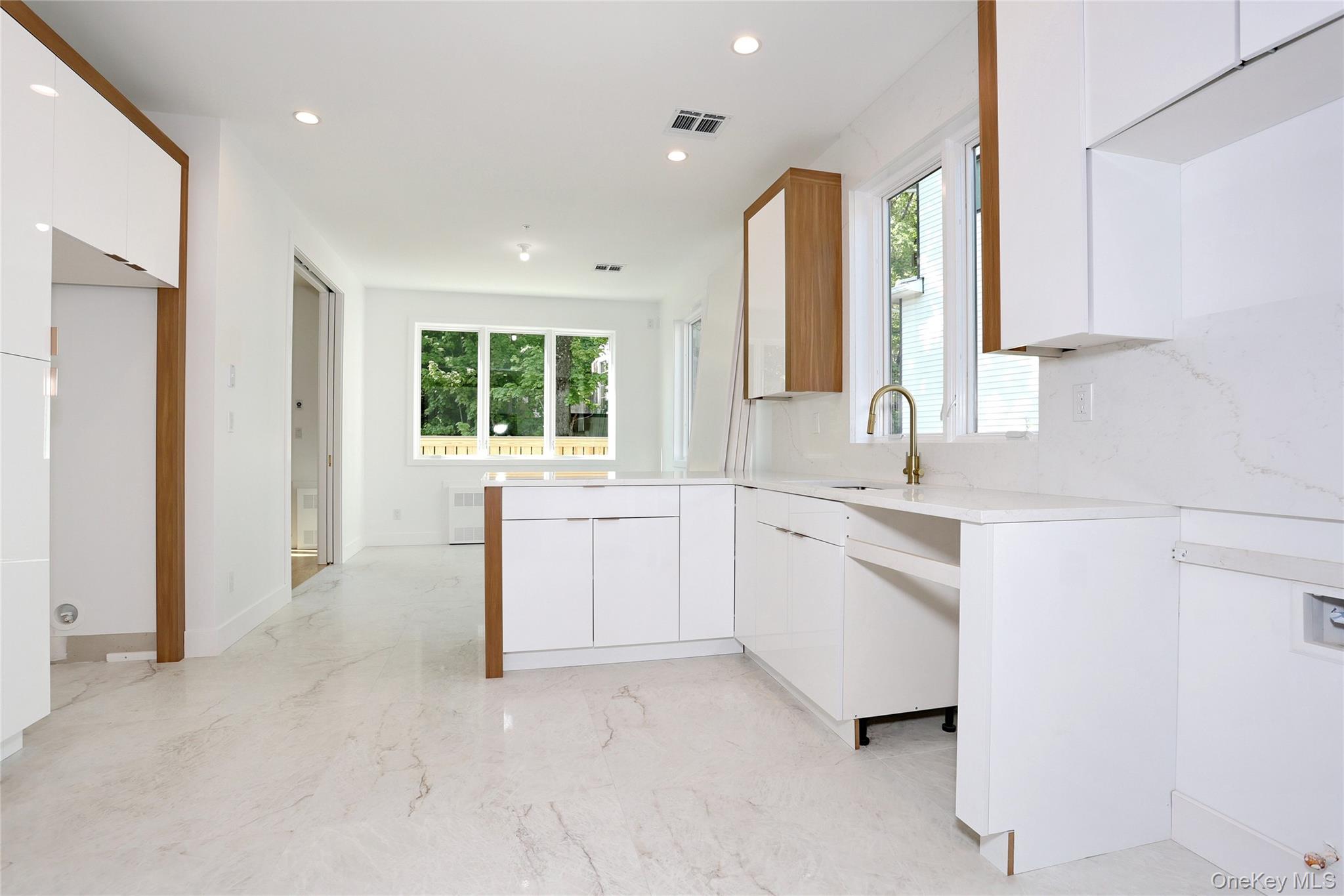 1 Hopal Lane, Unit 203 photo 14