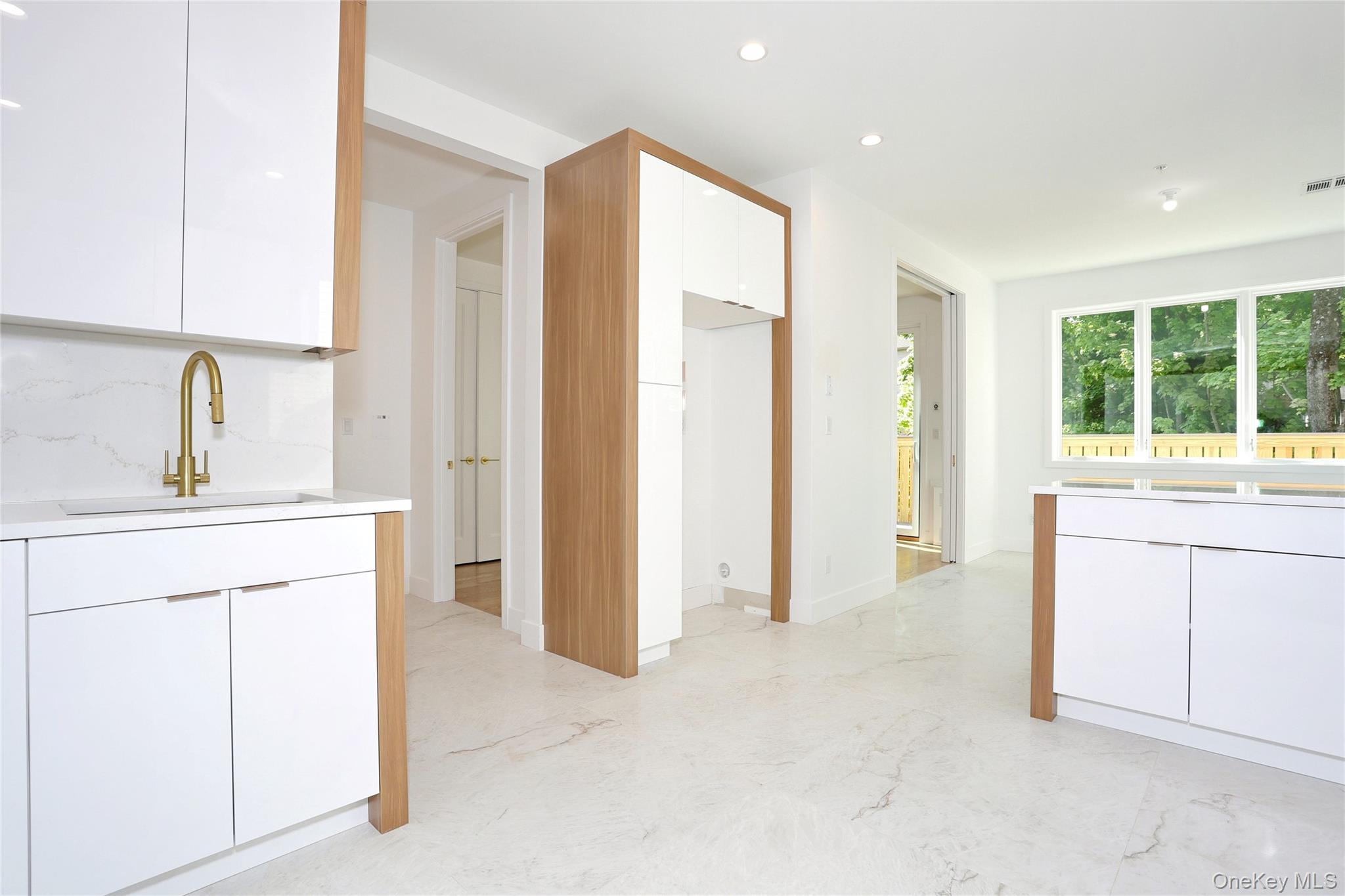 1 Hopal Lane, Unit 203 photo 15