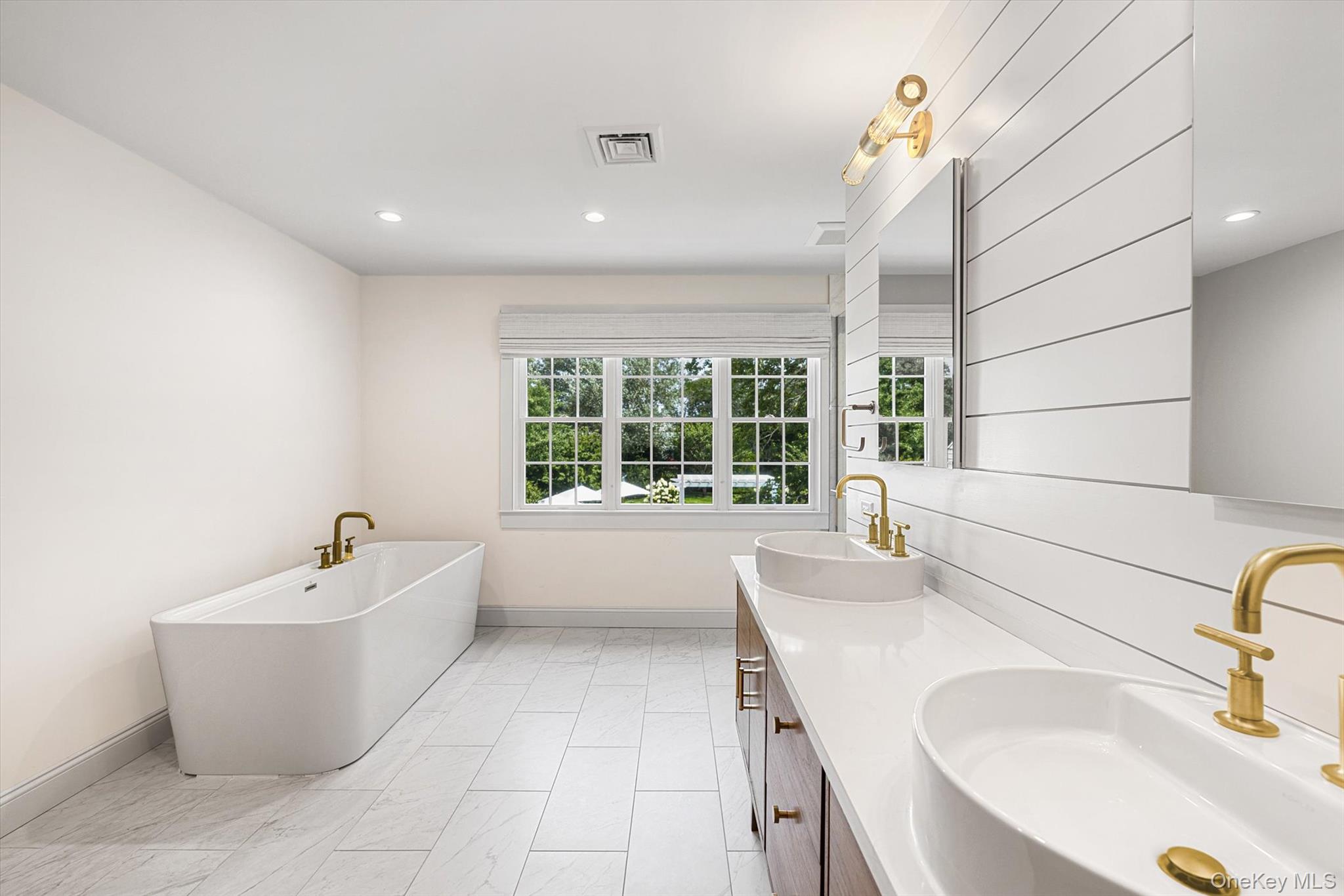 92 Beach Lane – For Sale photo 22