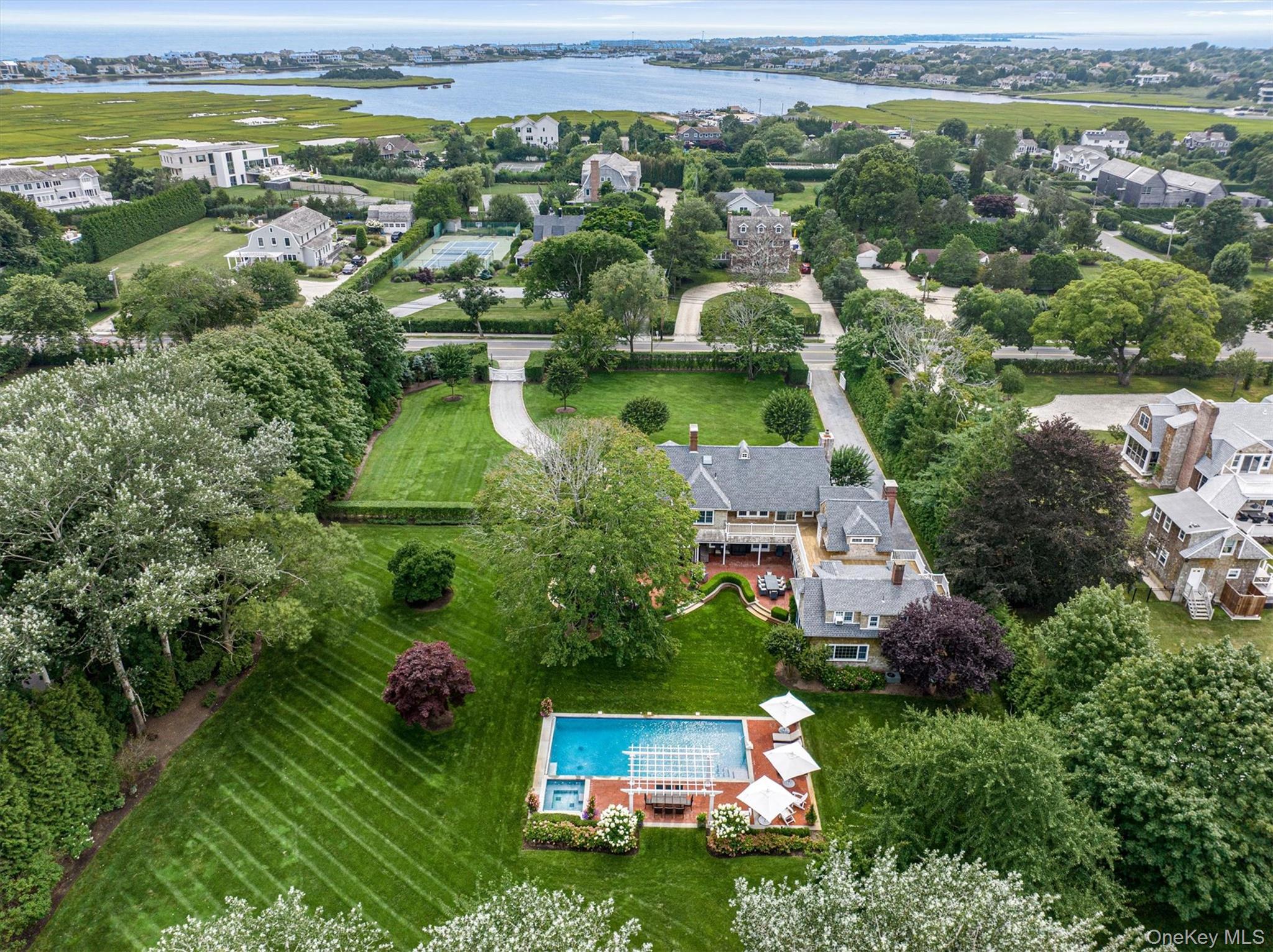 92 Beach Lane – For Sale