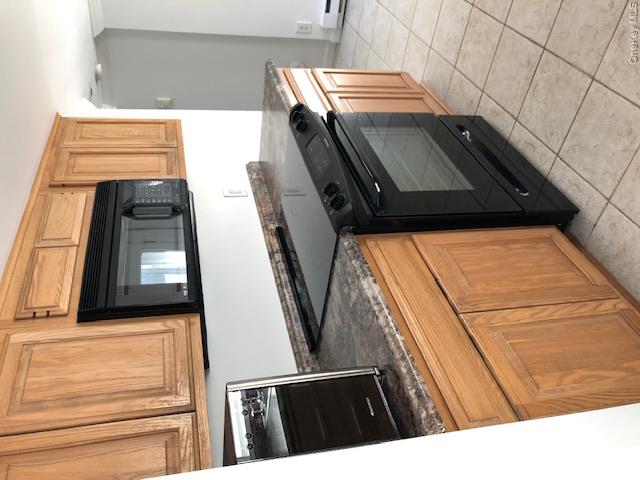 40 Oswego Ave, Unit 1 photo 3