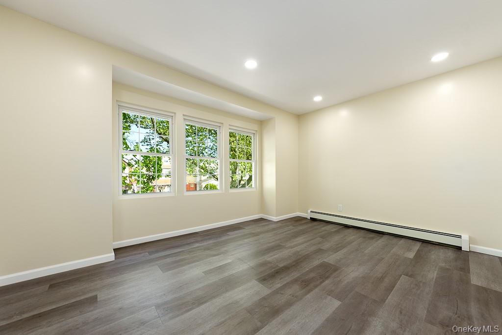 10916 221st Street – For Sale photo 7