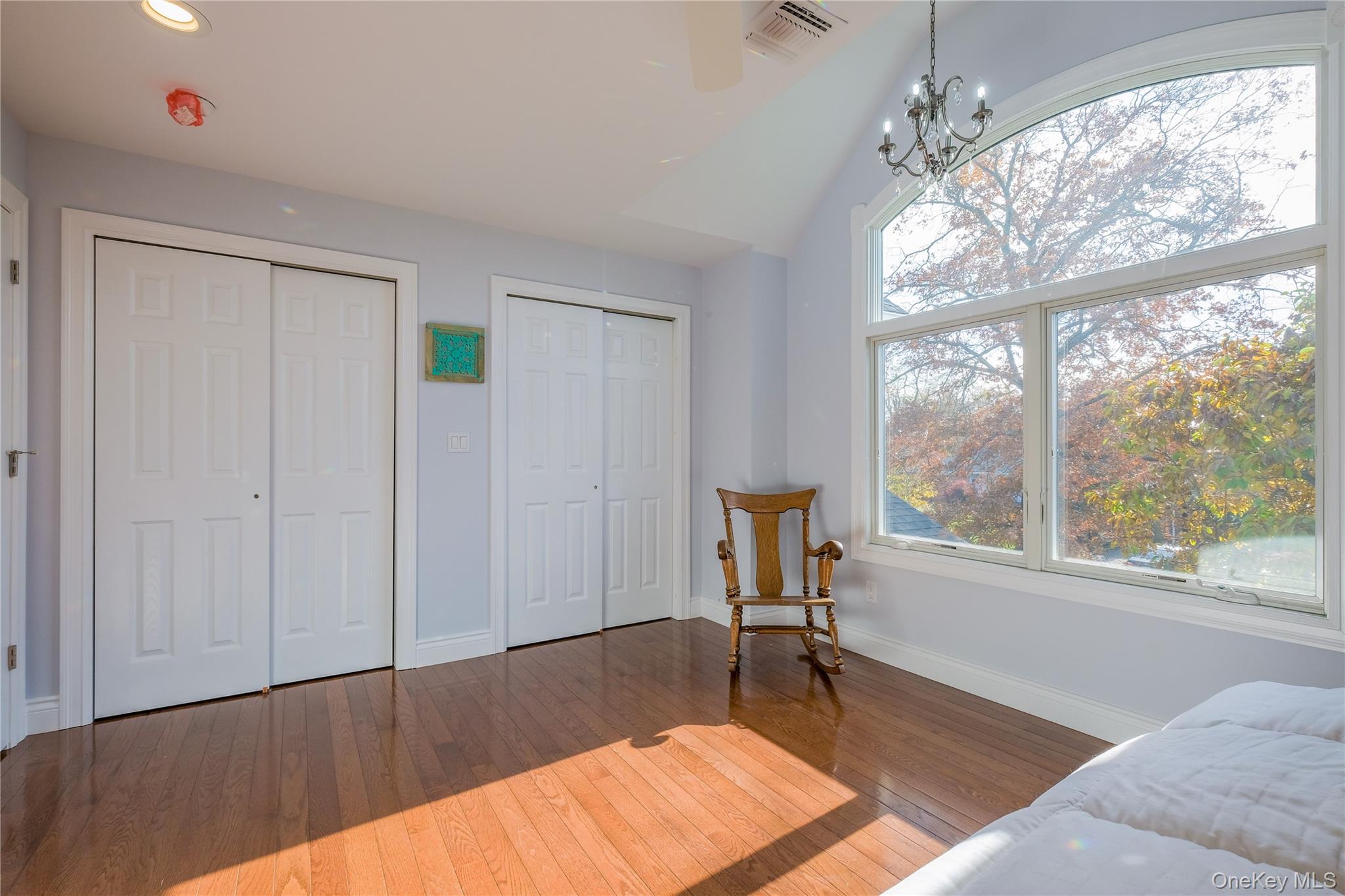 752 Kensington Court – For Sale photo 20