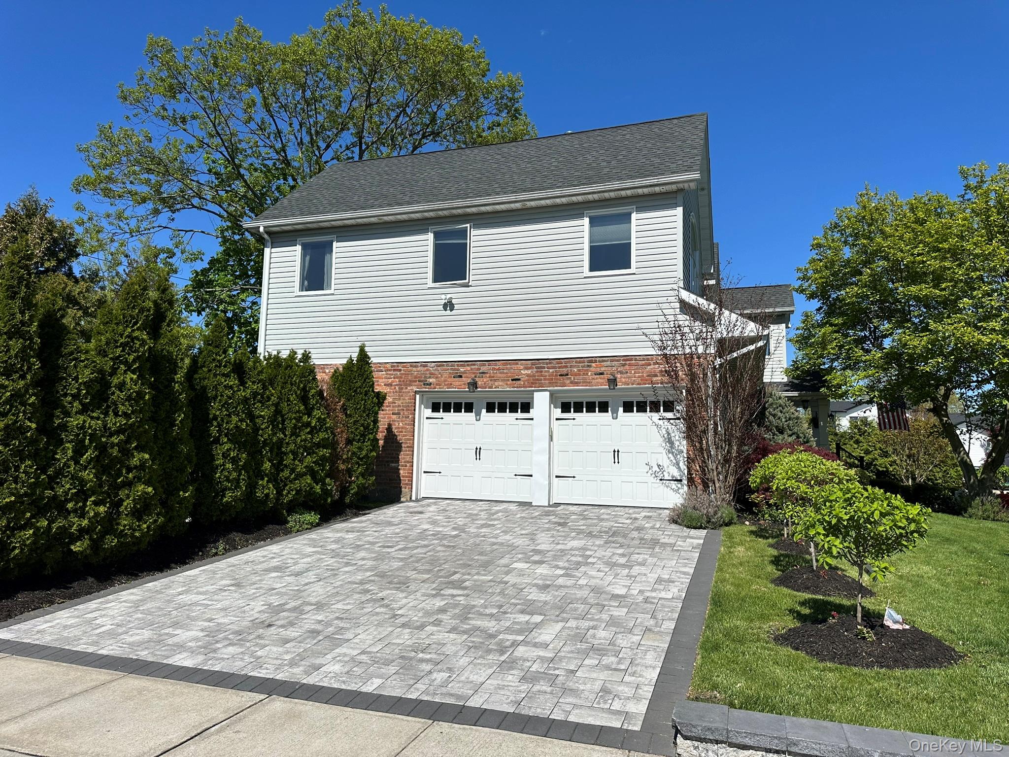 752 Kensington Court – For Sale photo 28