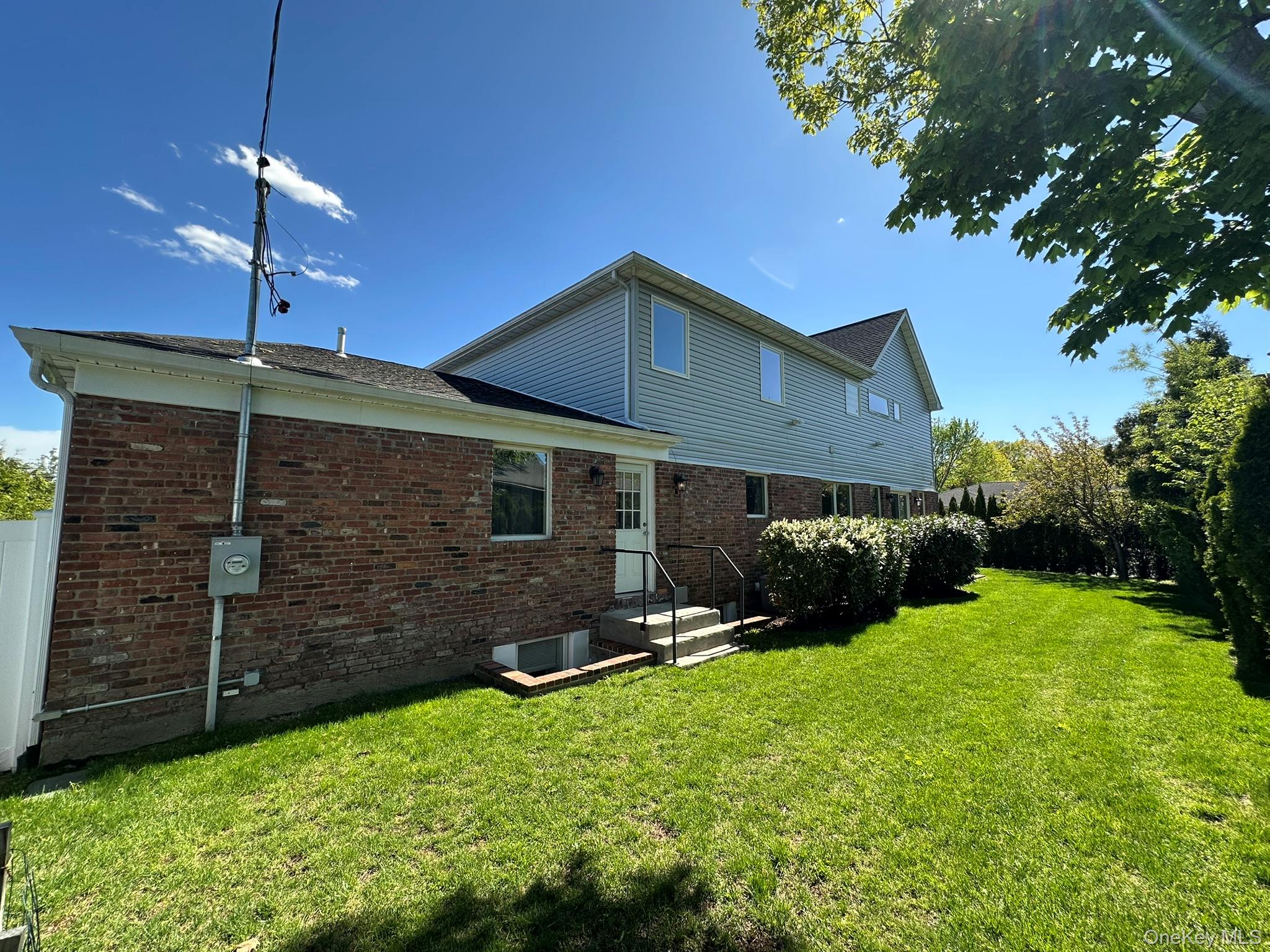 752 Kensington Court – For Sale photo 30