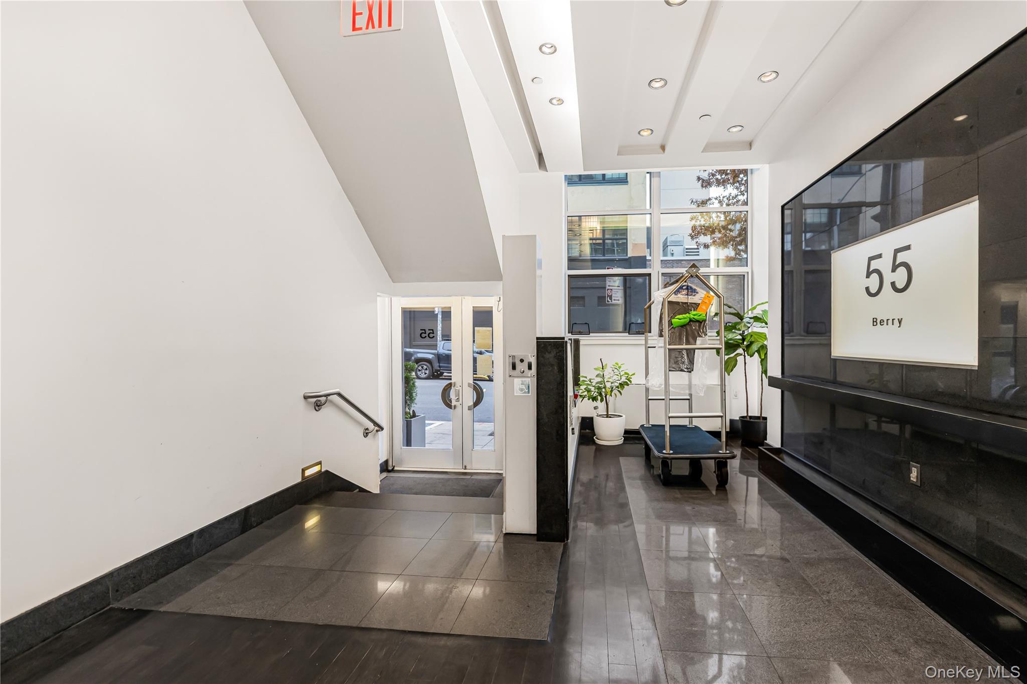 55 Berry Street, Unit 4F photo 26