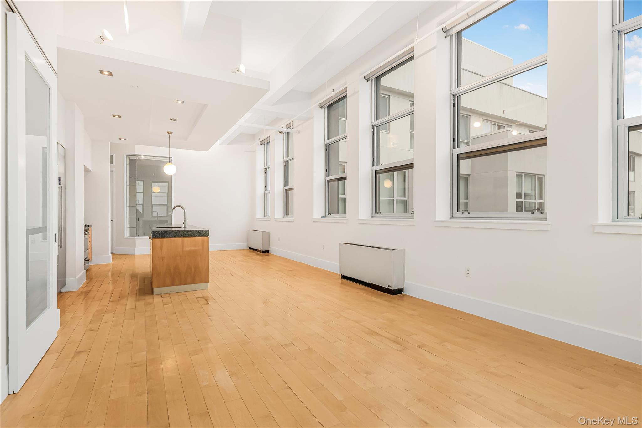 55 Berry Street, Unit 4F photo 2