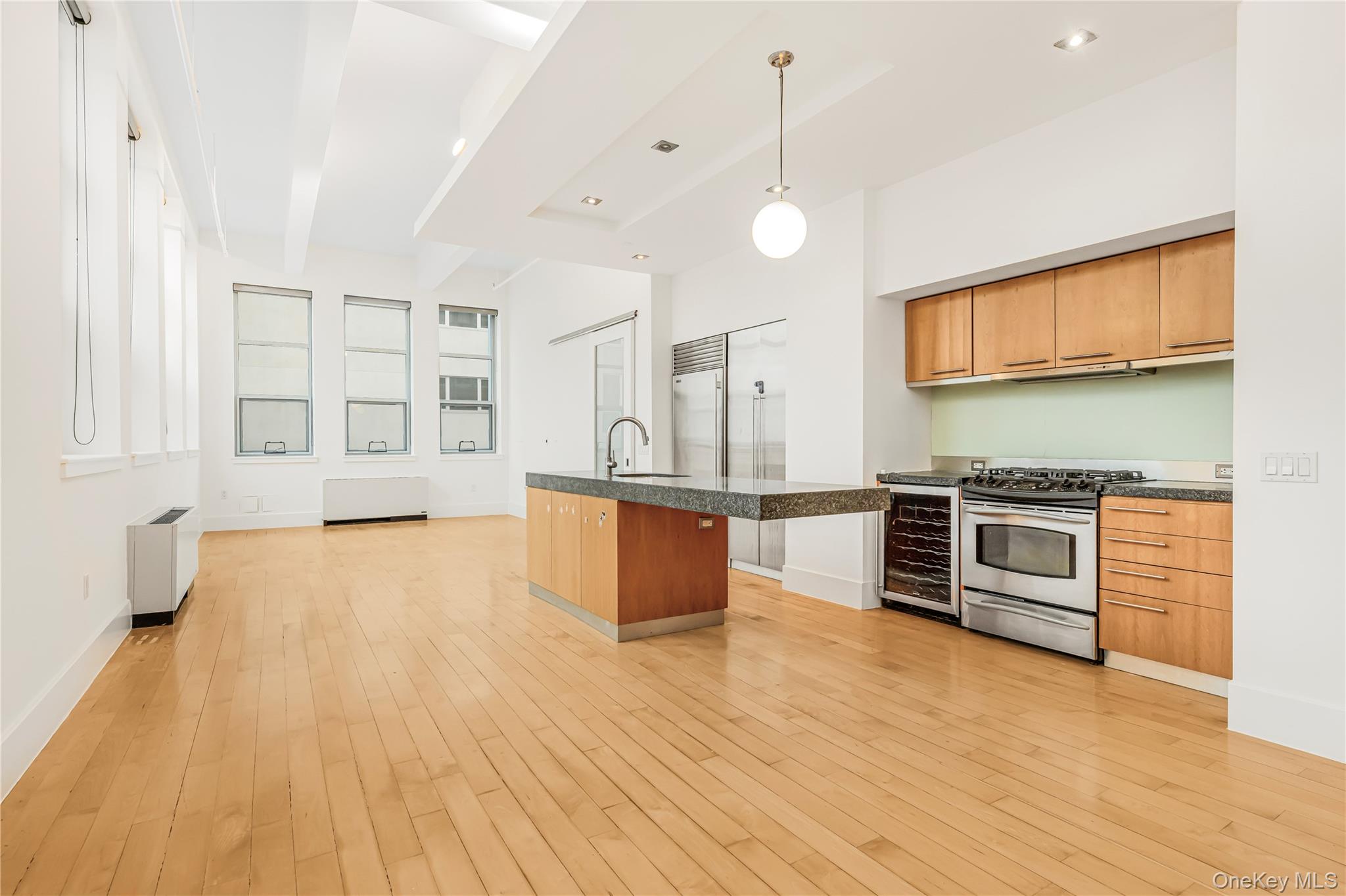 55 Berry Street, Unit 4F photo 10