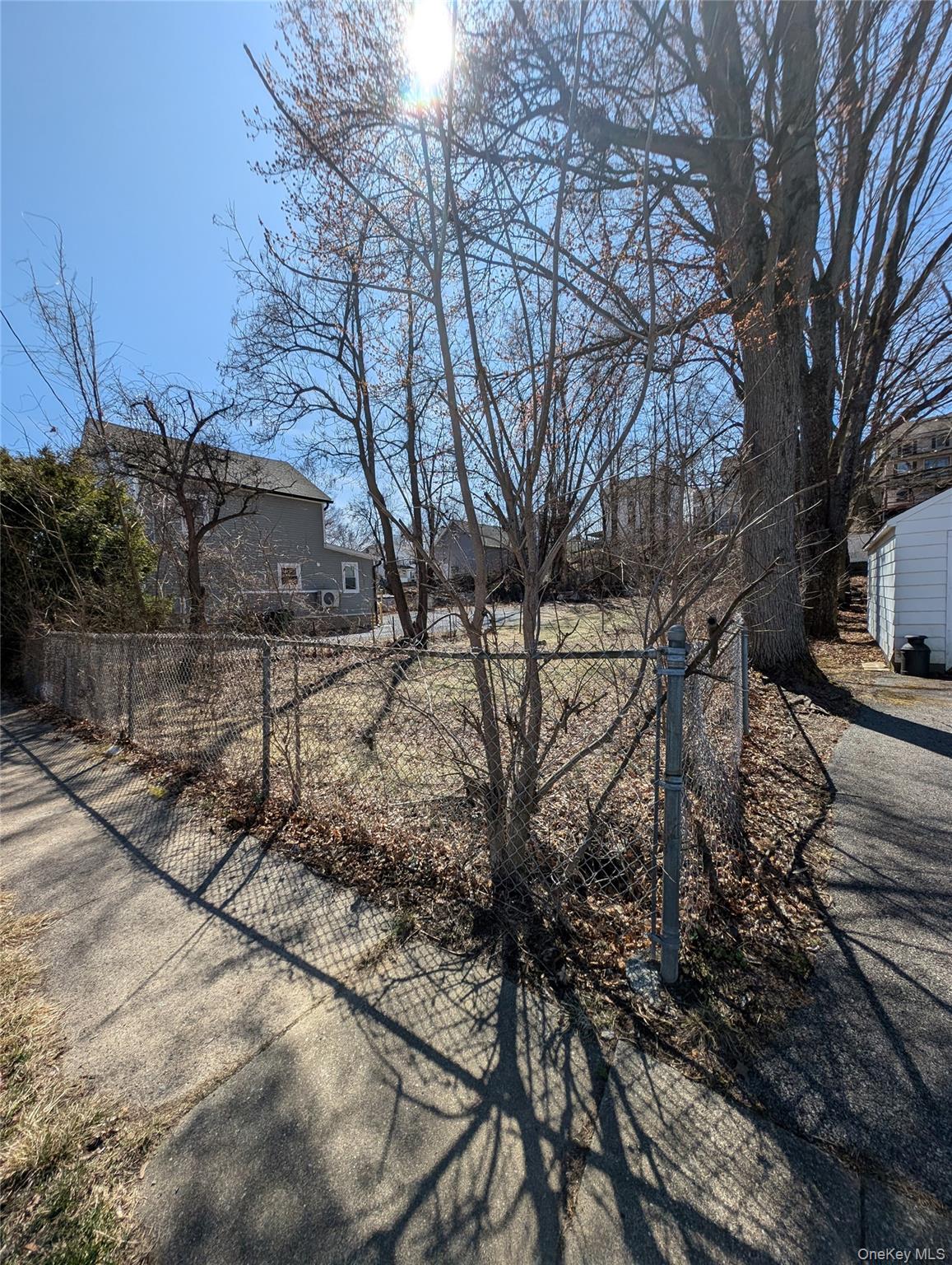 Brown Avenue – For Sale photo 10