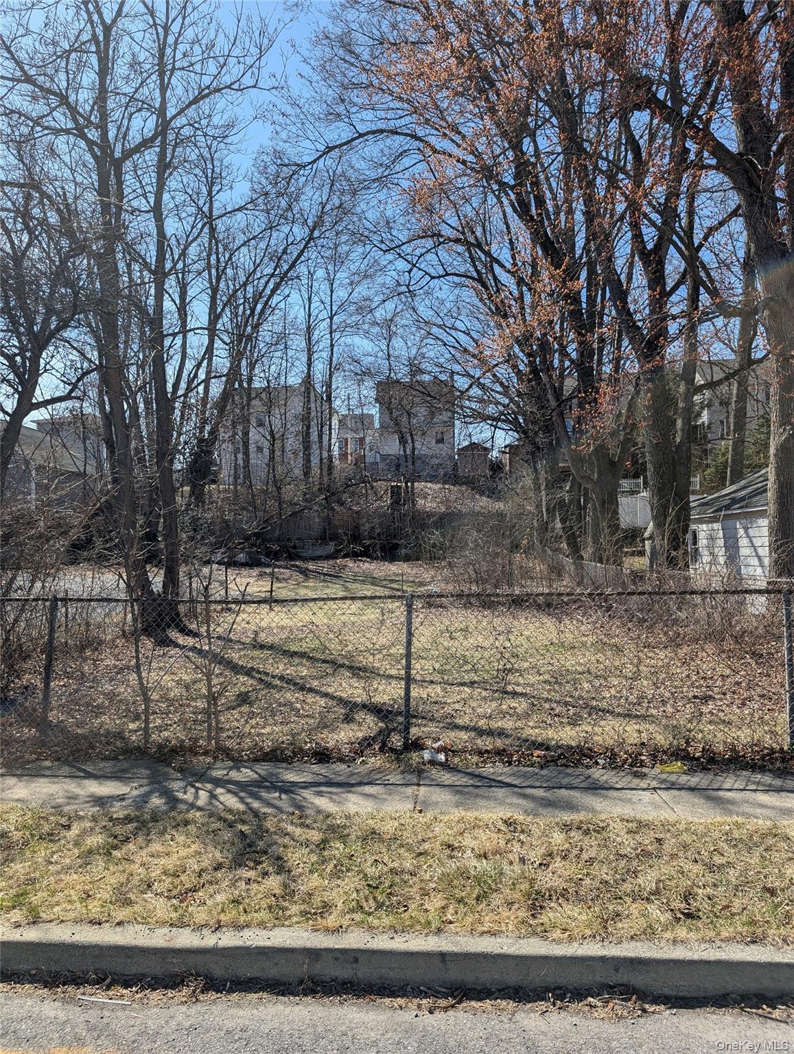 Brown Avenue – For Sale photo 2