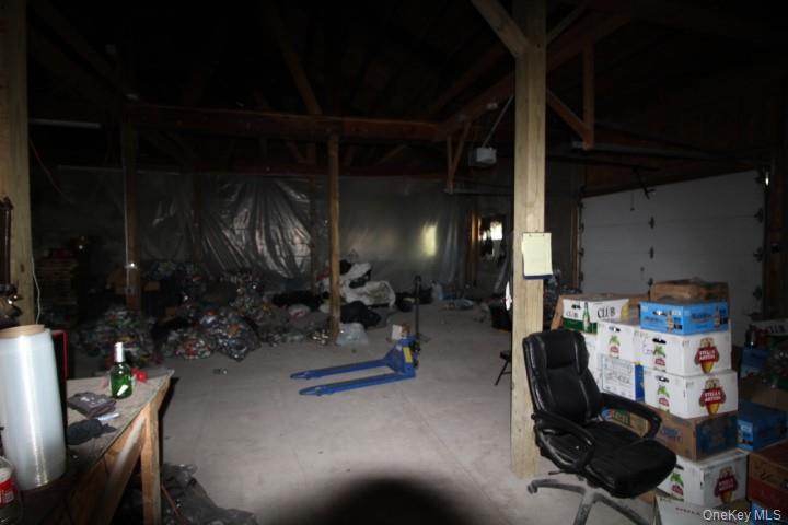 325 N Main Street – For Rent photo 5