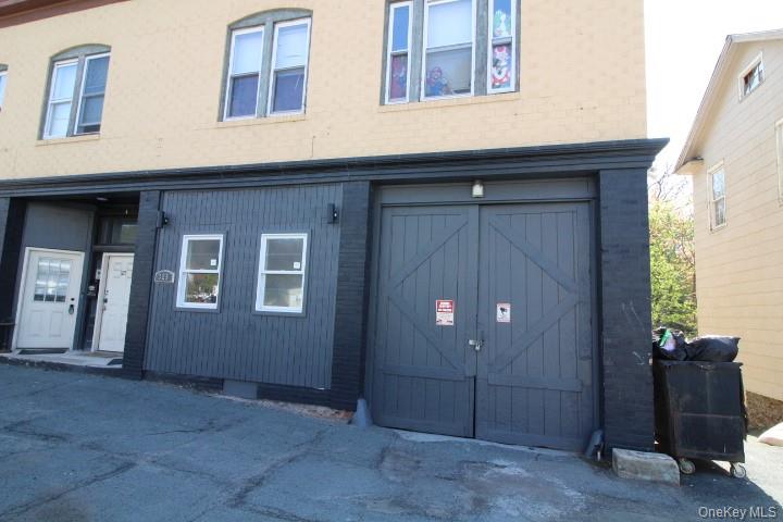 325 N Main Street – For Rent photo 2