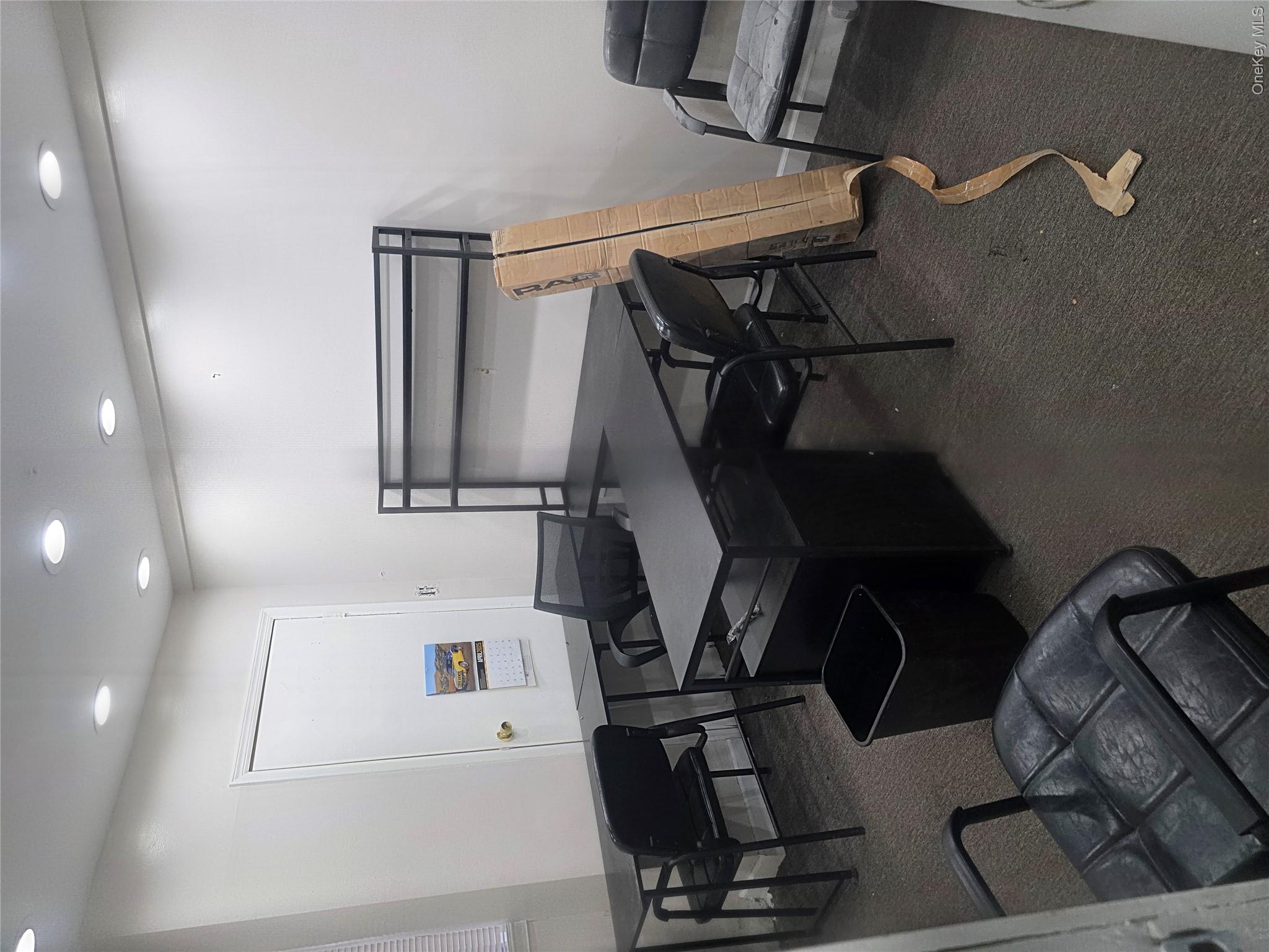 21006 Jamaica Avenue – For Rent photo 7
