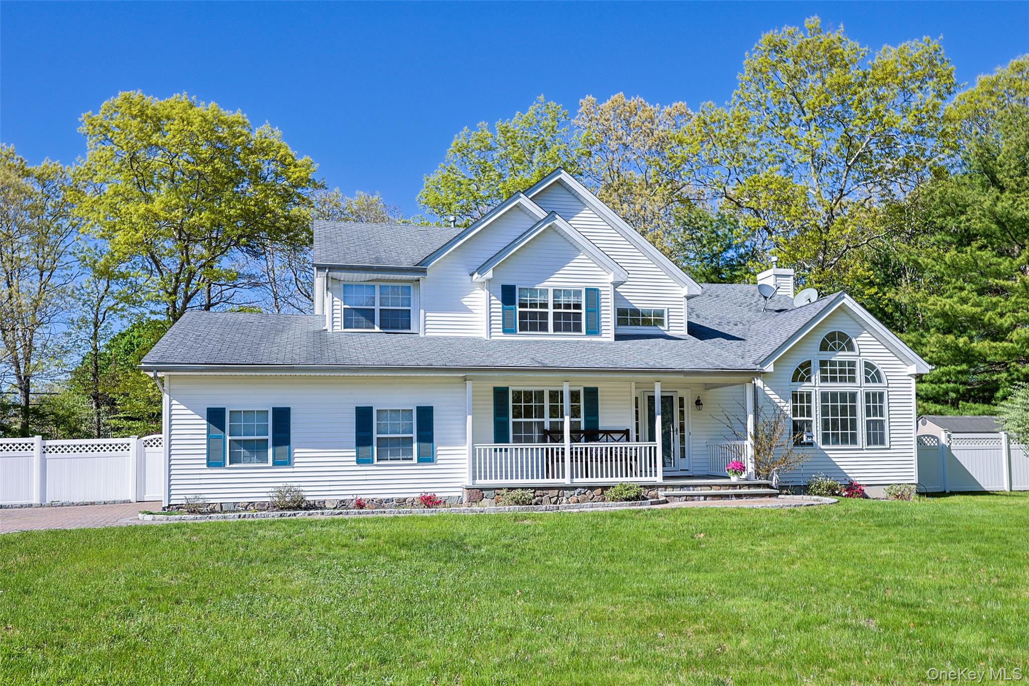 3 Sander Court – For Sale photo 2