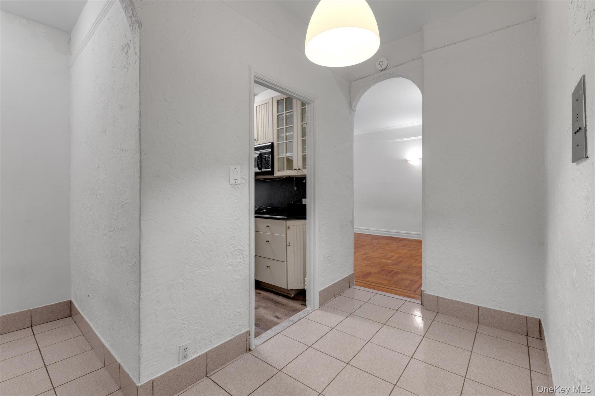 37-21 80th Street, Unit 3M photo 6