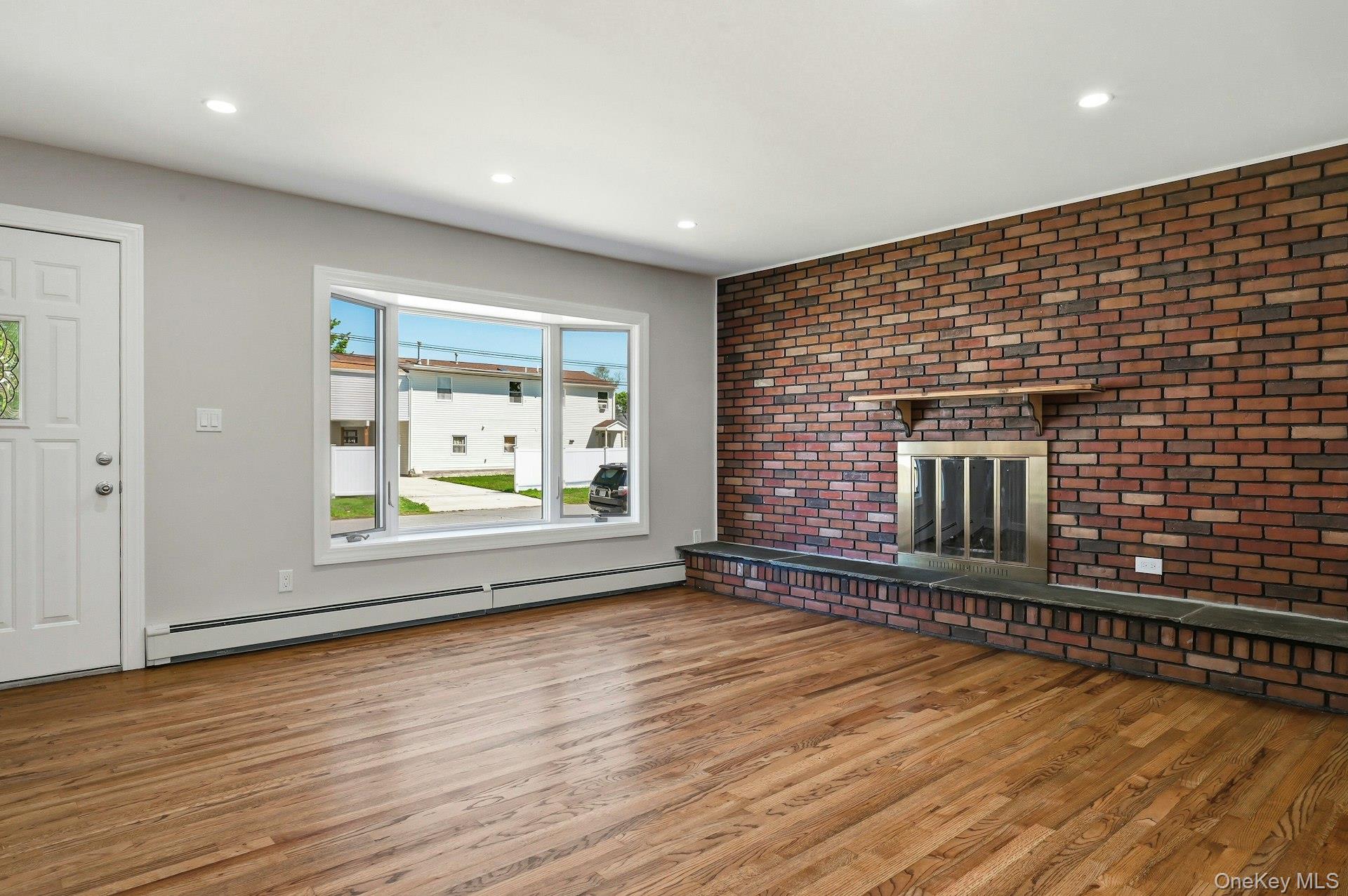 21 Robbins Street – For Sale photo 23