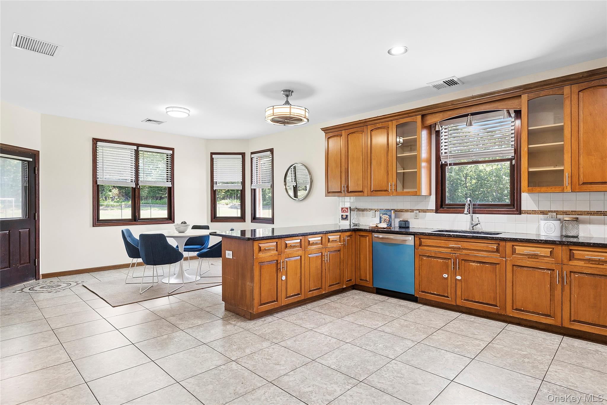 52 Mastro Road – For Sale photo 5