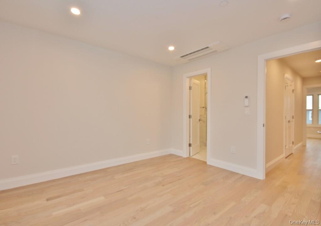 34 Andrews Lane – For Sale photo 24