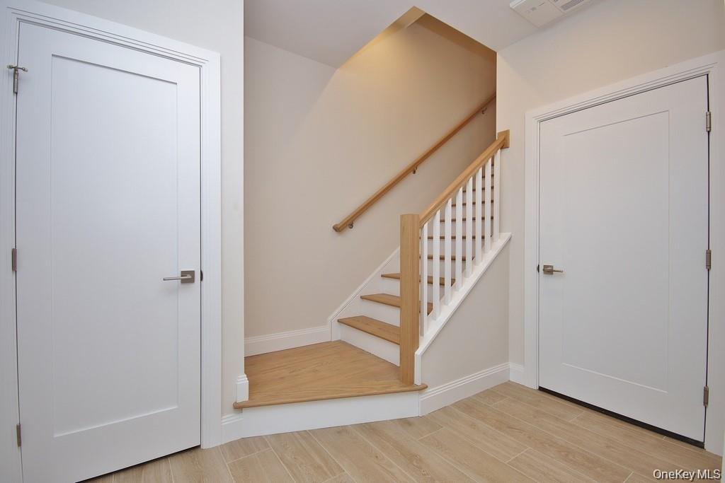 34 Andrews Lane – For Sale photo 5