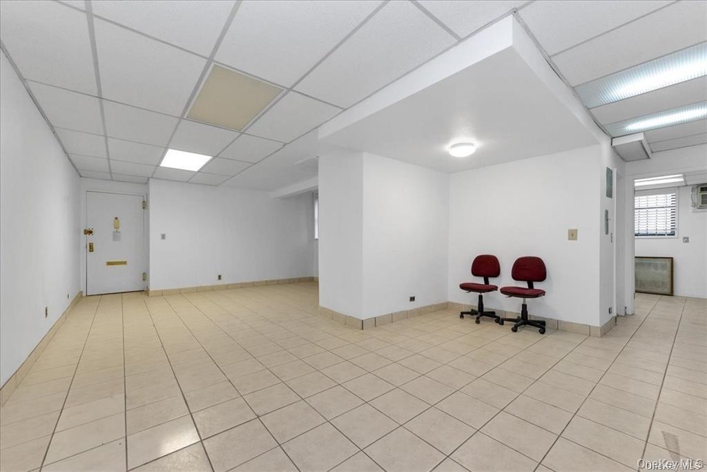 141-05 Northern Boulevard, Unit C1-D1 photo 6