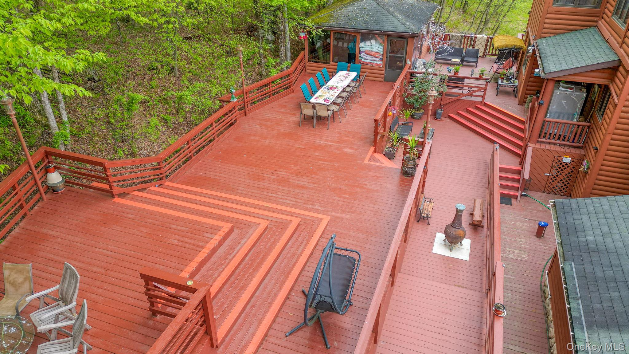 969 Hurd Road – For Sale photo 2