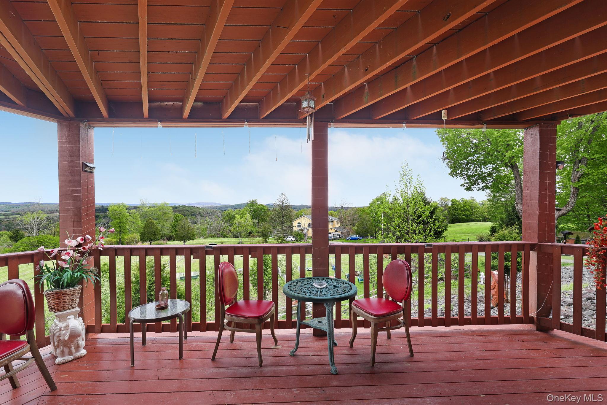 969 Hurd Road – For Sale photo 3