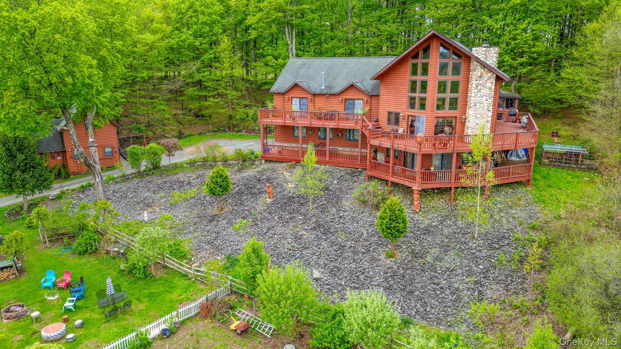 969 Hurd Road – For Sale