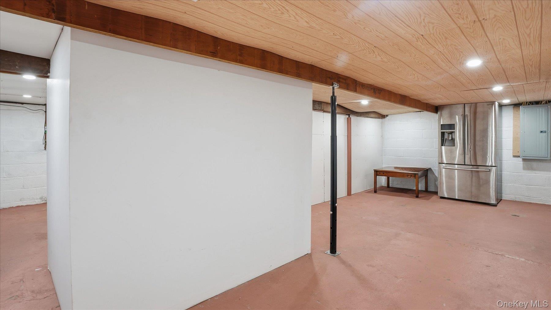 134 Washington Drive – For Sale photo 23