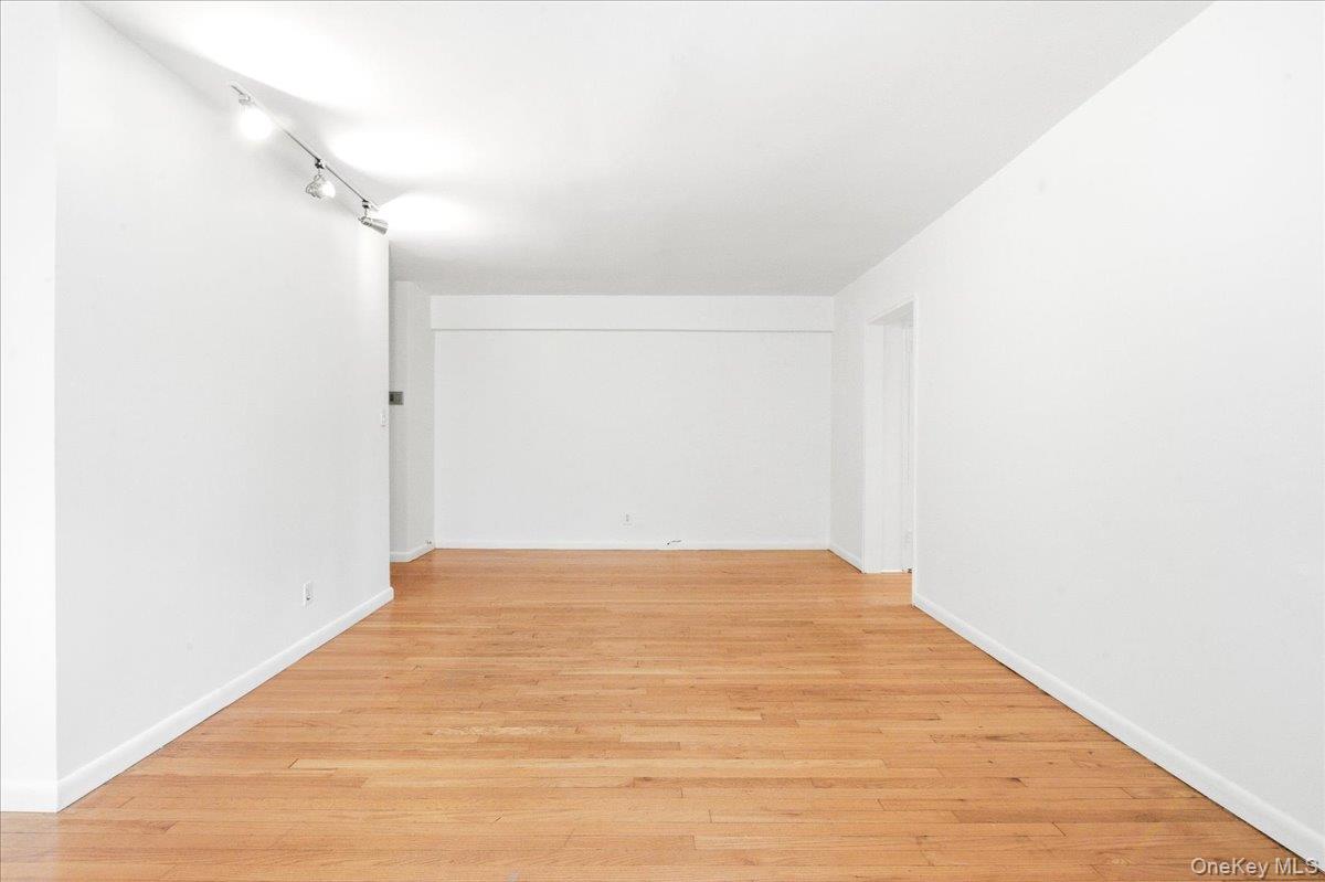 65-45 Yellowstone Boulevard, Unit 2A photo 14