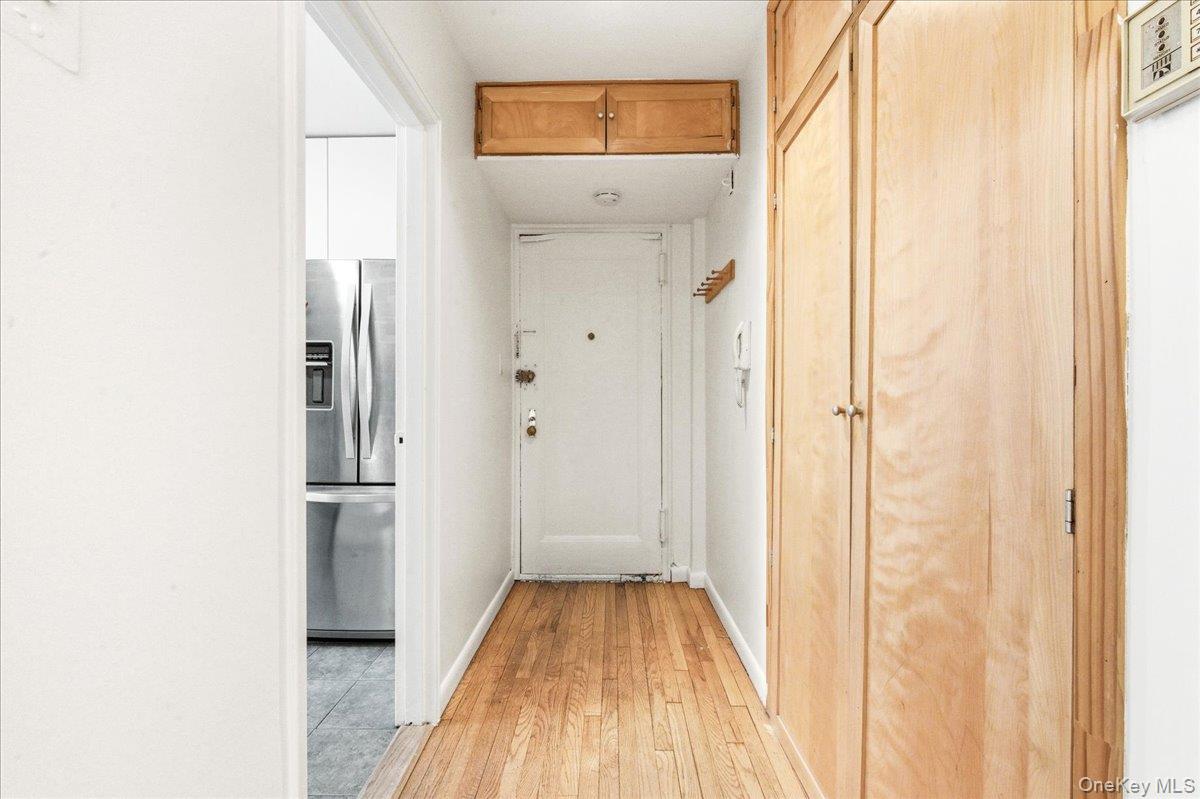 65-45 Yellowstone Boulevard, Unit 2A photo 3