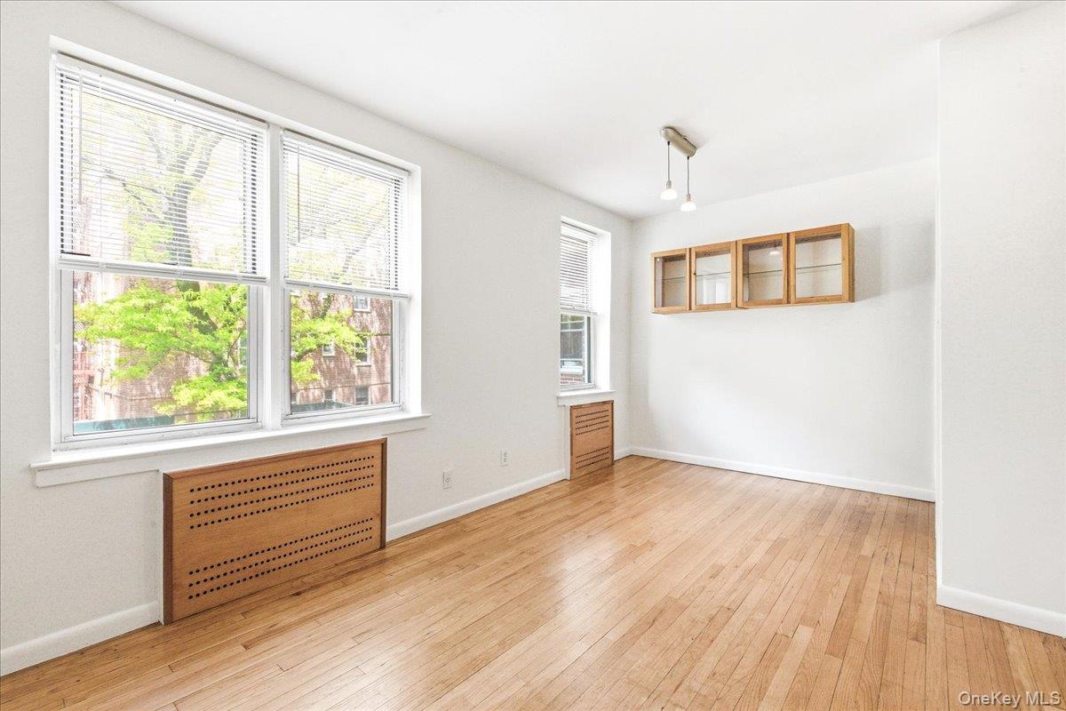 65-45 Yellowstone Boulevard, Unit 2A photo 15